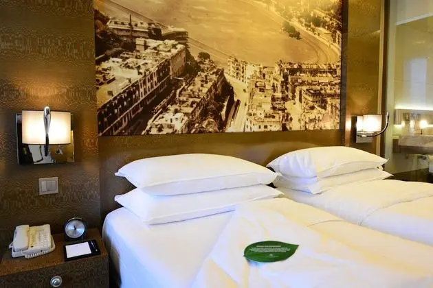 Club Deluxe Room - Harbour View