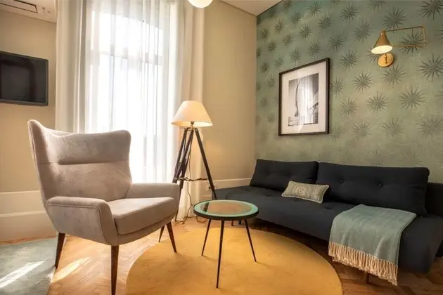1 Çift Kişilik Veya 2 Tek Kişilik Yatak Deluxe