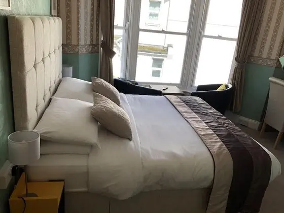 Standard Tek Büyük Yataklı Oda, Banyolu/Duşlu, Liman Manzaralı