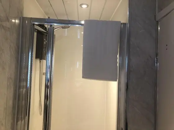 Tek Büyük Yataklı Oda, Banyolu/Duşlu, Deniz Manzaralı