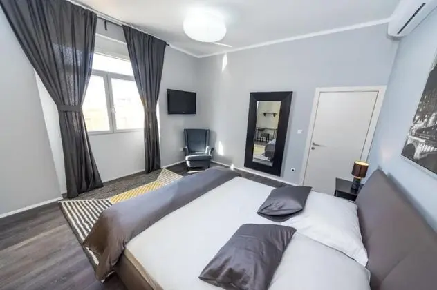 Superior Apart Daire, 2 Yatak Odası, Balkon, Deniz Manzaralı