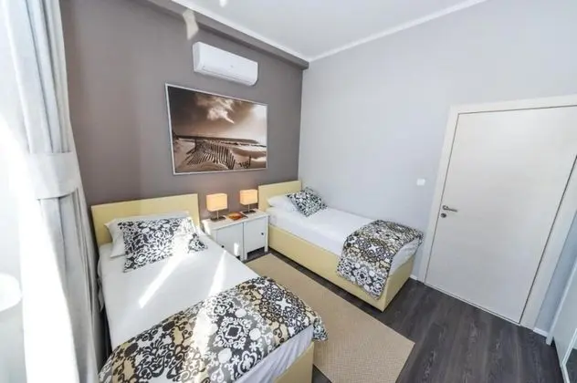 Superior Apart Daire, 2 Yatak Odası, Balkon, Deniz Manzaralı