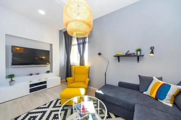 Superior Apart Daire, 2 Yatak Odası, Balkon, Deniz Manzaralı