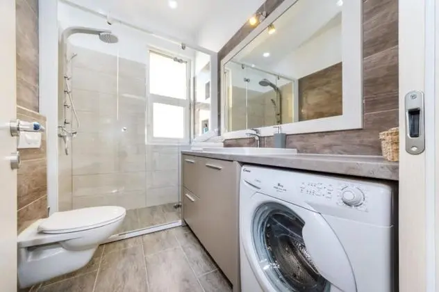 Superior Apart Daire, 2 Yatak Odası, Balkon, Deniz Manzaralı