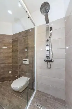 Superior Apart Daire, 2 Yatak Odası, Balkon, Deniz Manzaralı