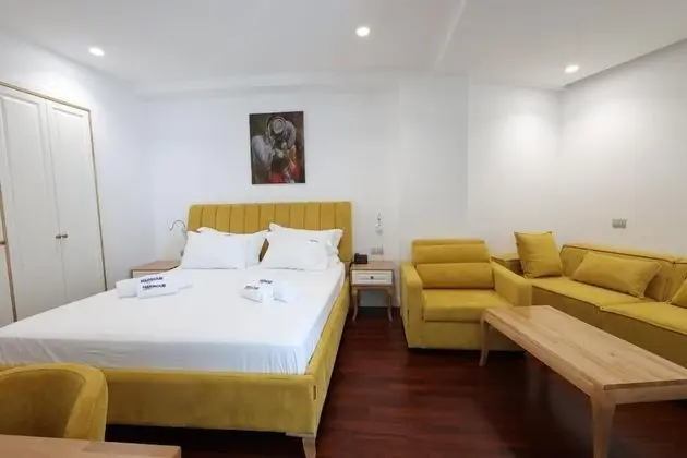 Deluxe Üç Kişilik Oda