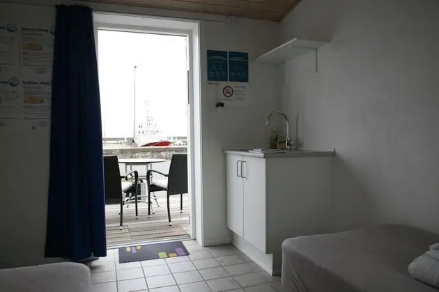 Single Room with Terrace. Incl. linen and towels