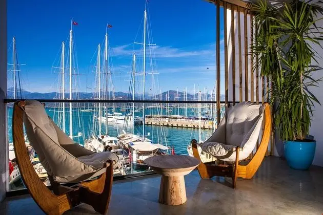 Deluxe Private Pool Rooms