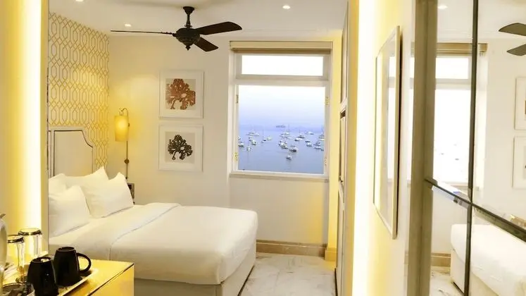 Deluxe Sea Facing Room