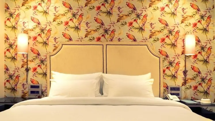 Deluxe Sea Facing Room