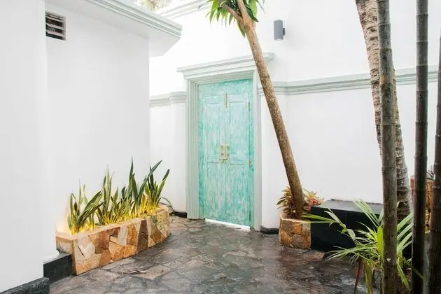 Standard Villa