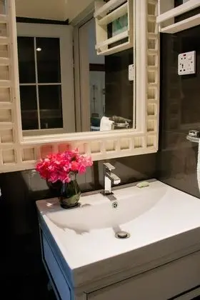 Standard Apart Daire, Bahçe Manzaralı