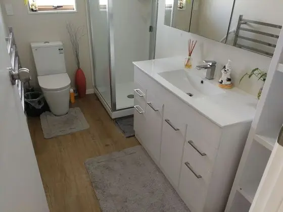 Tek Büyük veya İki Ayrı Yataklı Oda, Ortak Banyo, Bahçe Manzaralı (# 3)