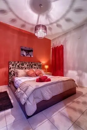 Apart Daire, 2 Yatak Odası, Balkon, Liman Manzaralı