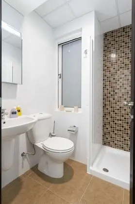 Family Ev, Birden Çok Yatak, 2 Banyolu, Bahçeli (Harbour Views Gozitan Villa + Shared)