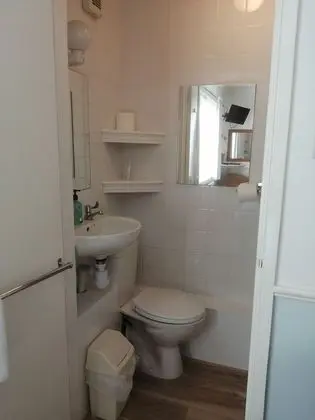 Tek Büyük Yataklı Oda, 1 Çift Kişilik Yatak, Sigara İçilmez