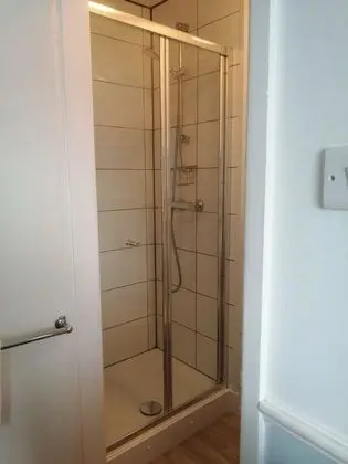 Tek Büyük Yataklı Oda, 1 Çift Kişilik Yatak, Sigara İçilmez