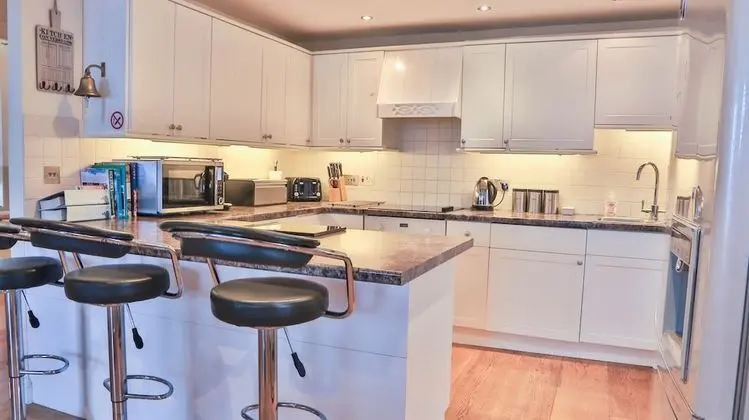 Apart Daire, Özel Banyo, Deniz Manzaralı