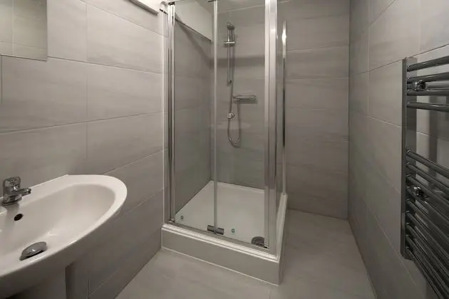 Basic Ortak Ranzalı Oda