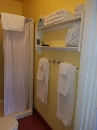 Standard Oda, 1 En Büyük (King) Boy Yatak, Özel Banyo (Room 16)