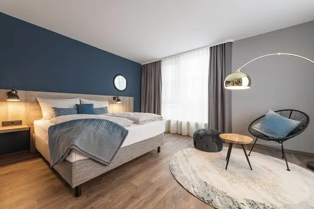Comfort Tek Büyük Yataklı Oda