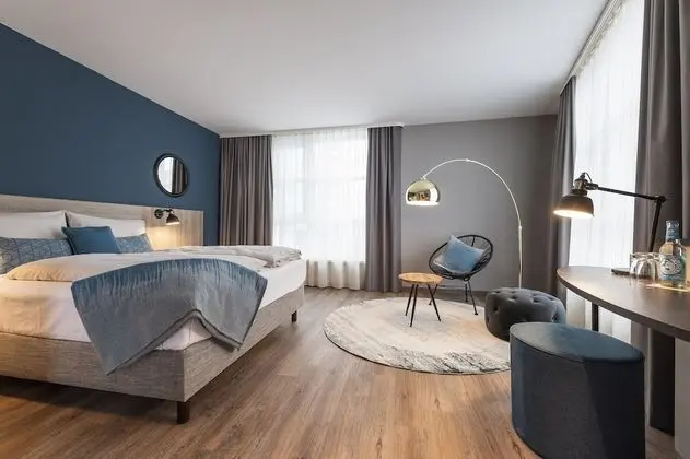 Comfort Tek Büyük Yataklı Oda