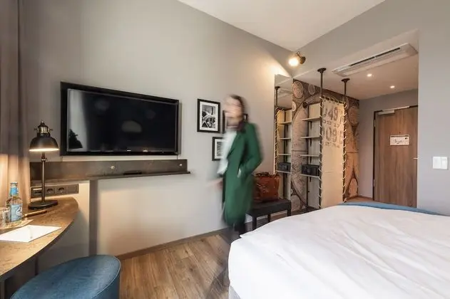 Tek Büyük Yataklı Oda (Relax)