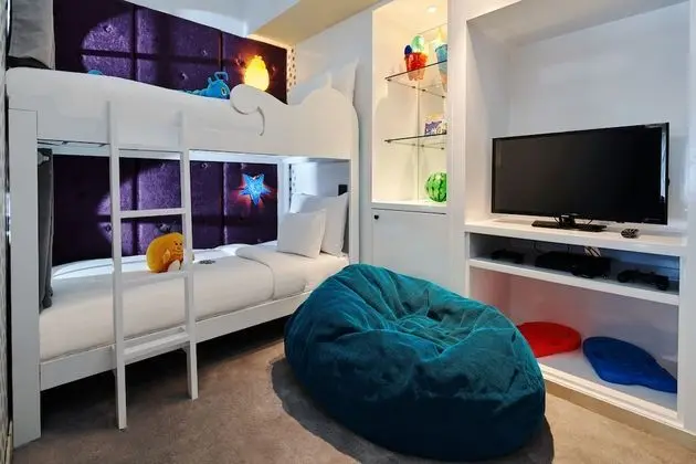 Roxity Family Suite (Family Suite)