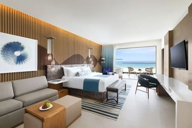 Rock Suite Ocean View ( One Bedroom ) with Personal Assistant