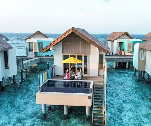 Signature Villa, 1 En Büyük (King) Boy Yatak ve Çekyat (Diamond Overwater Private Pool Villa)