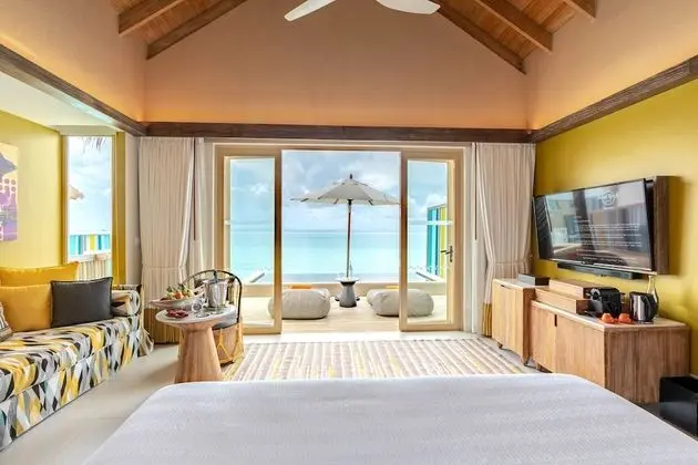 Signature Villa, 1 En Büyük (King) Boy Yatak ve Çekyat (Diamond Overwater Private Pool Villa)