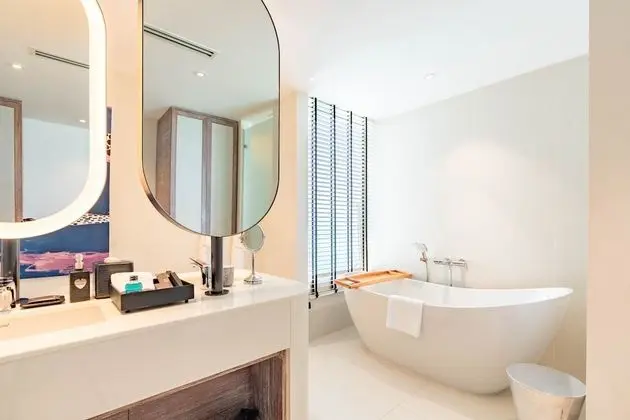 Signature Villa, 1 En Büyük (King) Boy Yatak ve Çekyat (Diamond Overwater Private Pool Villa)