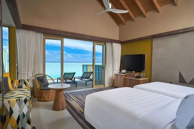 Signature Villa, 2 Tek Kişilik Yatak, Engellilere Uygun (Diamond Overwater Pool Villa - Twin)