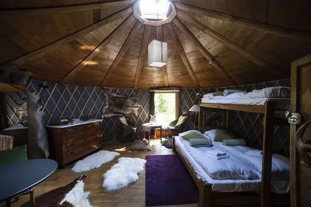 Private yurt