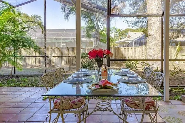 Ev (Hardee House in Gulf Gate Neighborhoo)