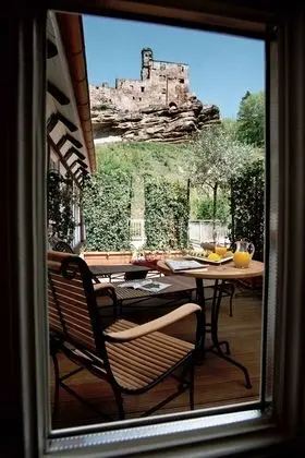 Süit, Balkon