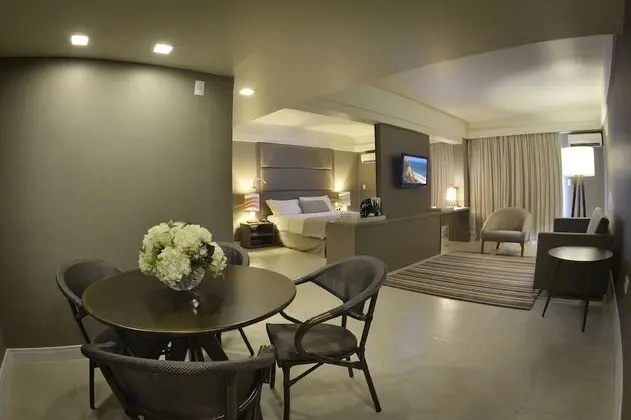 Suite Golden Premium