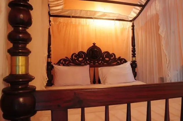 Romantic Tek Büyük Yataklı Oda, 1 Yatak Odası, Sigara İçilebilir, Havuz Manzaralı