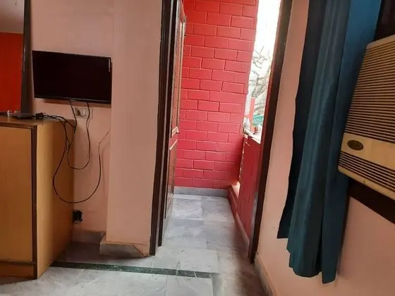 Basic Tek Büyük Yataklı Oda (Fan)