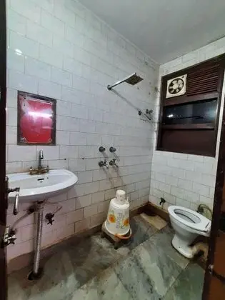 Basic Tek Büyük Yataklı Oda (Fan)