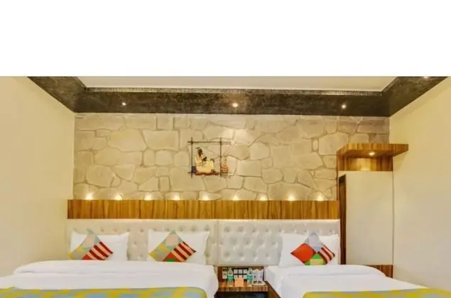 Deluxe Üç Kişilik Oda