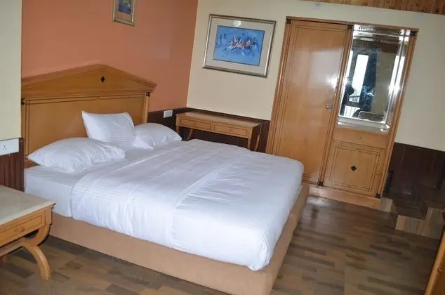 Superior Tek Büyük Yataklı Oda