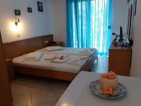 Classic Tek Büyük veya İki Ayrı Yataklı Oda