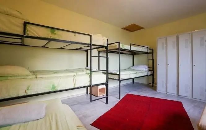 Ortak Ranzalı Oda, Karma Ranzalı Oda (Bed in 6 Bed Dormitory)