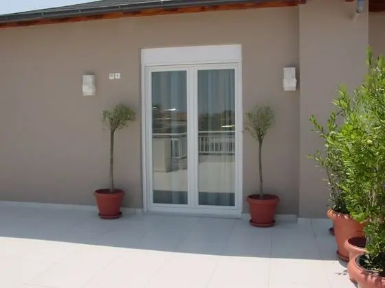 Deluxe Stüdyo, Balkon