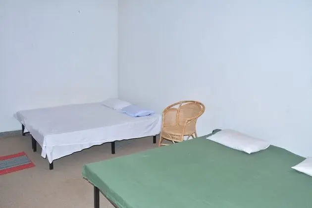 2 Bedrooms Bungalow