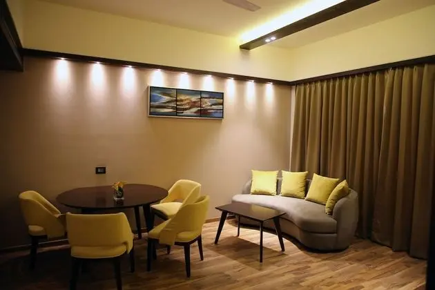 Luxury Süit, Bahçe Manzaralı