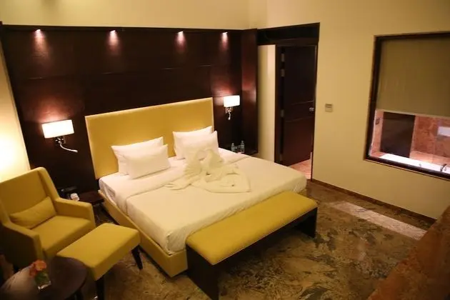 Luxury Süit, Bahçe Manzaralı
