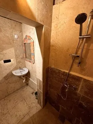 Elite Tek Büyük Yataklı Oda