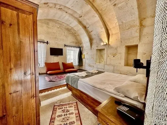 Standard Tek Büyük veya İki Ayrı Yataklı Oda, Şehir Manzaralı